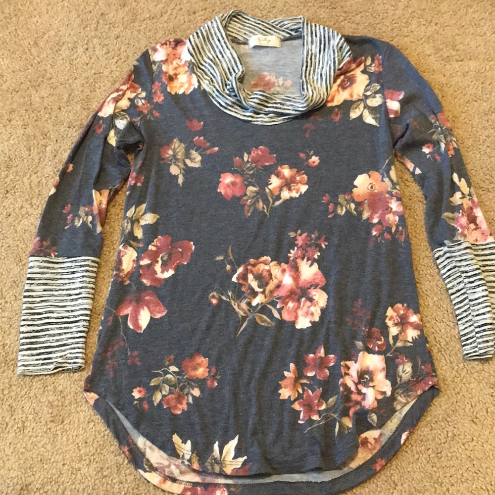 Floral shirt